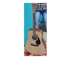 Yamaha F280 Acoustic Guitar Totally New - Image 2/8