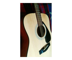 Yamaha F280 Acoustic Guitar Totally New - Image 4/8