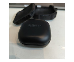 Mint Condition Samsung Galaxy Buds Pro + FREE Case (only used 5 times) - Image 1/8