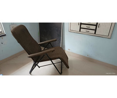 Zero gravity recliner chair - Image 1/4