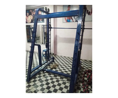 GOOD CONDITION HEAVY DUTY GYM EQUIPMENT - Image 7/9