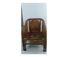 Cane furniture sofa chairs and table - Image 3/5