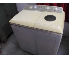 LG washing machine white colored - Image 2/4