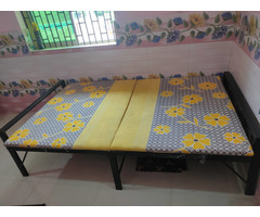 Bed with studying table and 2 chairs - Image 1/2