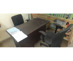 Office Desk - Image 1/3