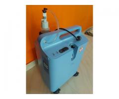 PHILIPS OXYGEN CONCENTRATOR - Image 2/2