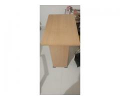 Computer table for sale - Image 1/2