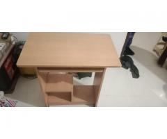 Computer table for sale - Image 2/2