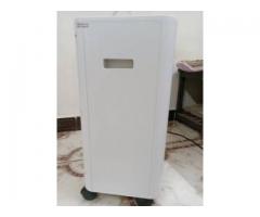 Oxi-Med Oxygen Concentrator - Image 2/7