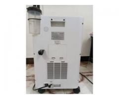 Oxi-Med Oxygen Concentrator - Image 3/7