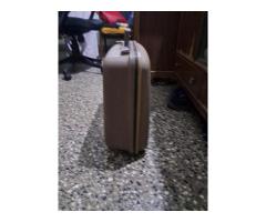 2 x used Suitcases for sale.  Quote includes both suitcases.  Buy one or both. - Image 6/6