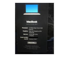 MacBook - Image 4/4