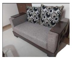 3+2 Sofa set and 1 contemporary center table in fine condition - Image 3/4