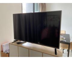 LG 32INCH SMART TV - Image 1/3