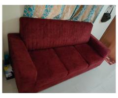 6 months old 3 Seater sofa with 2 ottoman chairs - Image 3/6