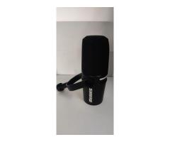 Brand New Shure Podcast Microphone - Image 3/5