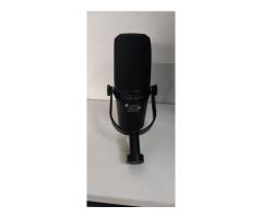 Brand New Shure Podcast Microphone - Image 5/5