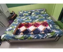 Solid wood bed with mattress - Image 1/4