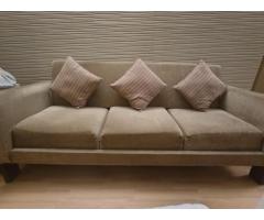 Comfortable 5 seater sofa set + cushions in brand new condition - Image 4/4