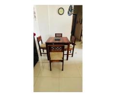 Wooden dinning table for 4 - Image 1/3