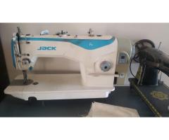 Musee M1 electronic sewing machine for sale - Image 5/10