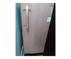 LG Refrigerator/ Fridge Single Door - Image 1/4