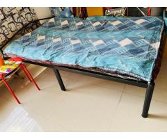 Sell 4X6 Metal bed - Image 2/2