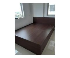 Queen size storage Bed with mattresses - Image 4/8