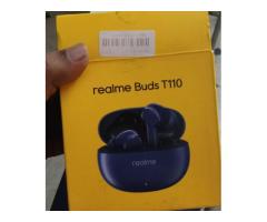 Real me ear buds T110W - Image 1/3