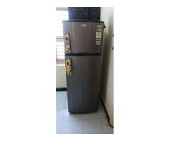 1 TON SAMSUNG AC AND  VIDEOCON DOUBLE DOOR REFRIGERATOR AT MANNADI - Image 1/3