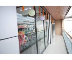 Office Glass & Aluminium Fabrication Pillars – Like New Condition for Sale ! - Image 3/5