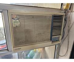 LLOYD 1 Ton Window AC