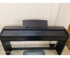 Black Casio PX-770 Privia 88 keys Digital Piano with Tri-sensor Scaled Hammer Action Keyboard