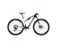 2024 Canyon Lux World Cup CF 7 Mountain Bike (ZONACYCLES)