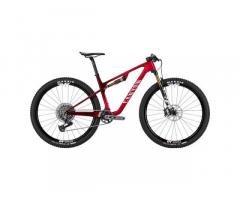 2024 Canyon Lux World Cup CF 8 Mountain Bike (ZONACYCLES)