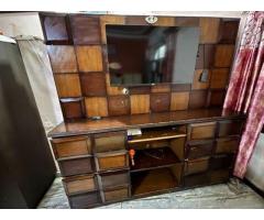 Immediately sale Led Showcase 7x7 foot with 8 drawers