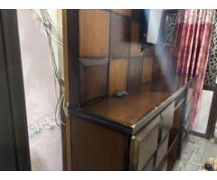Immediately sale Led Showcase 7x7 foot with 8 drawers