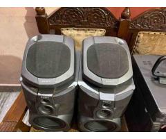 Immediately sale Sony CD and Vader player with 4 speakers