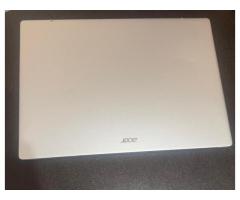 Acer SWIFT Go 14 Intel Evo i5 H series with OLED Screen