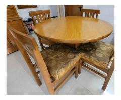 Dining Table Round