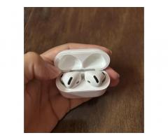 Apple AirPods 4 with Active Noise Cancellation - 6