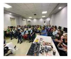 Makeup courses in Noida