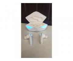 Wings earbuds