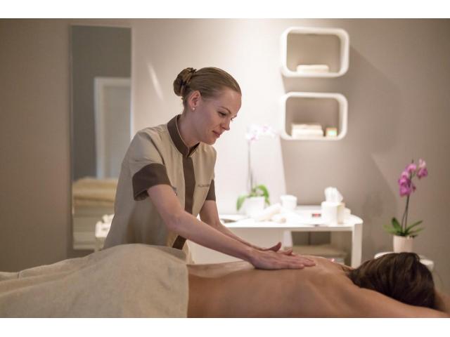 Neung Thai Spa Pimple Saudagar  9271110694 - 1/7