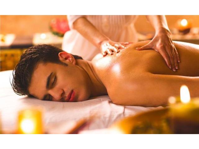 Spa Town Vashi Expert Massage spa Therapies 8976821949 - 2/4