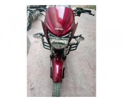 Honda shine 125 bike not much used usually ride in madhubani only price is not changeable