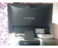 21 inch Samsung LCD monitor - Image 2/2