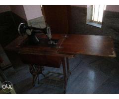 Usha Sewing Machine - Image 3/4
