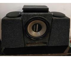 Alpine Amplifier + Daewoo sub woofer + 2 speakers - Image 1/2