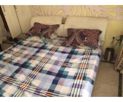King size bed to sell - Image 3/4